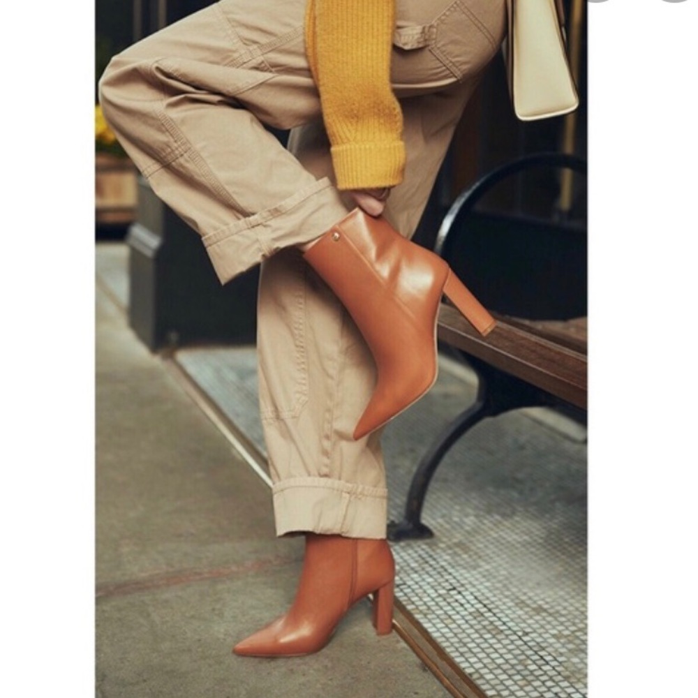 TORY BURCH Penelope Leather Bootie NIB